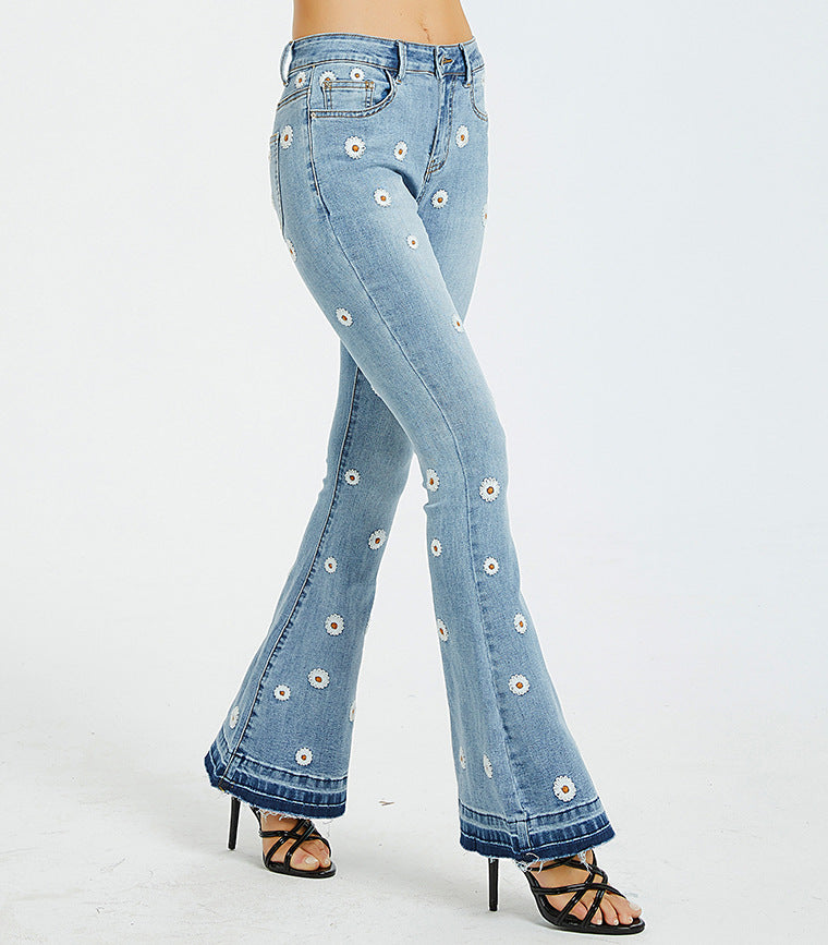 Women's Glamorous Fashion Embroidered Horn Daisy Jeans