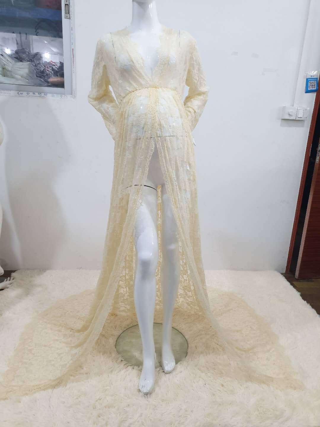 Sexy Deep Long Sleeve Lace Tight Wedding Dresses