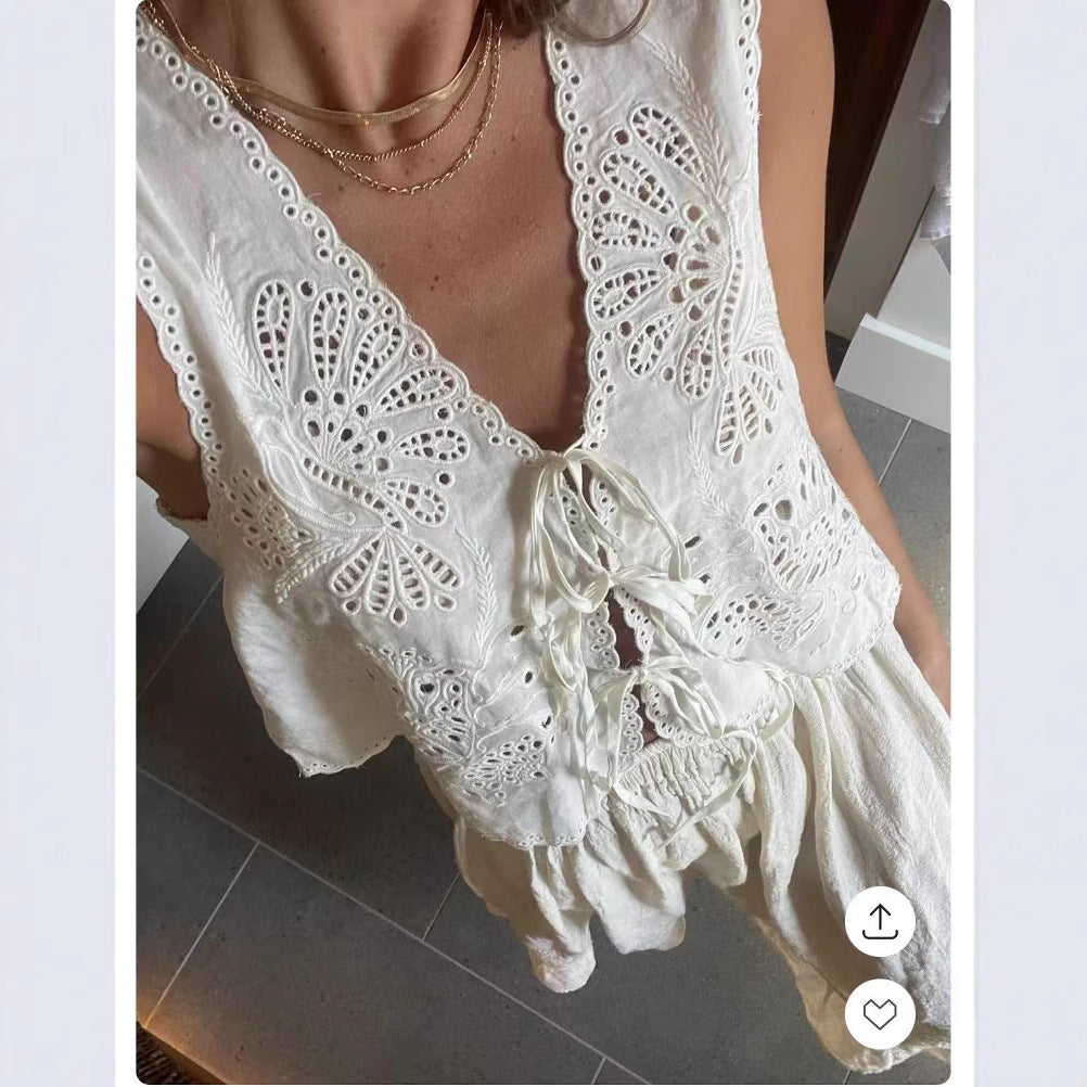French Style Hollow Embroidered Loose Vacation Vests