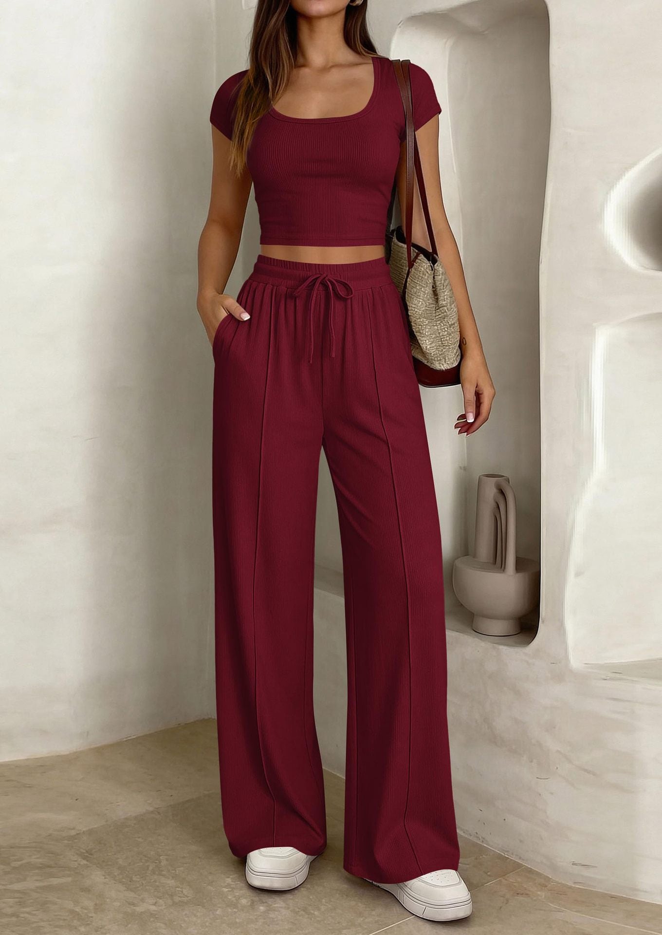 Women's Figure Flattering Two-piece Short-sleeved Trousers Commuter Suits