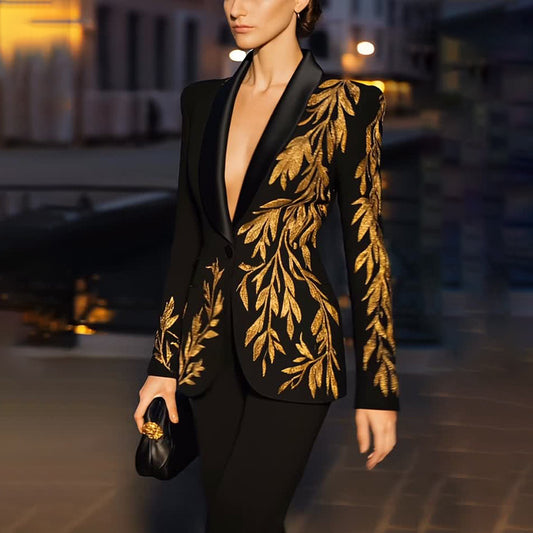 Women's Temperament Commute Style Fashionable Embroidered Small Coats