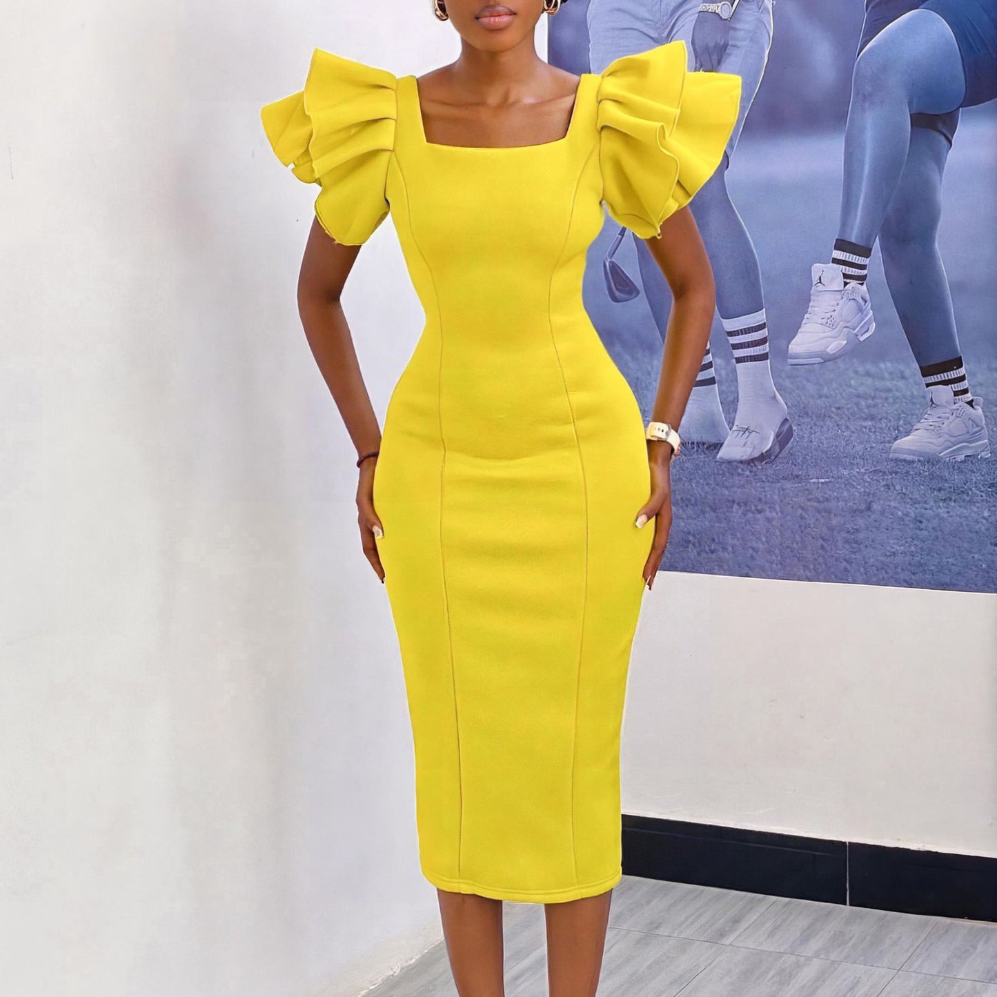 Women's Temperament Commute Square Collar Ruffle Sleeve Dresses