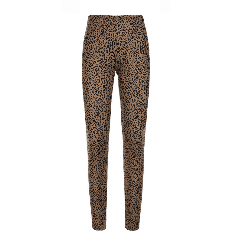 Women's Slim Elastic Leopard Print Basic Style Knitwear