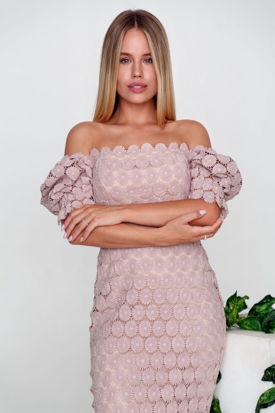 Temperament Commuter Midi Dress Three-color Solid Dresses