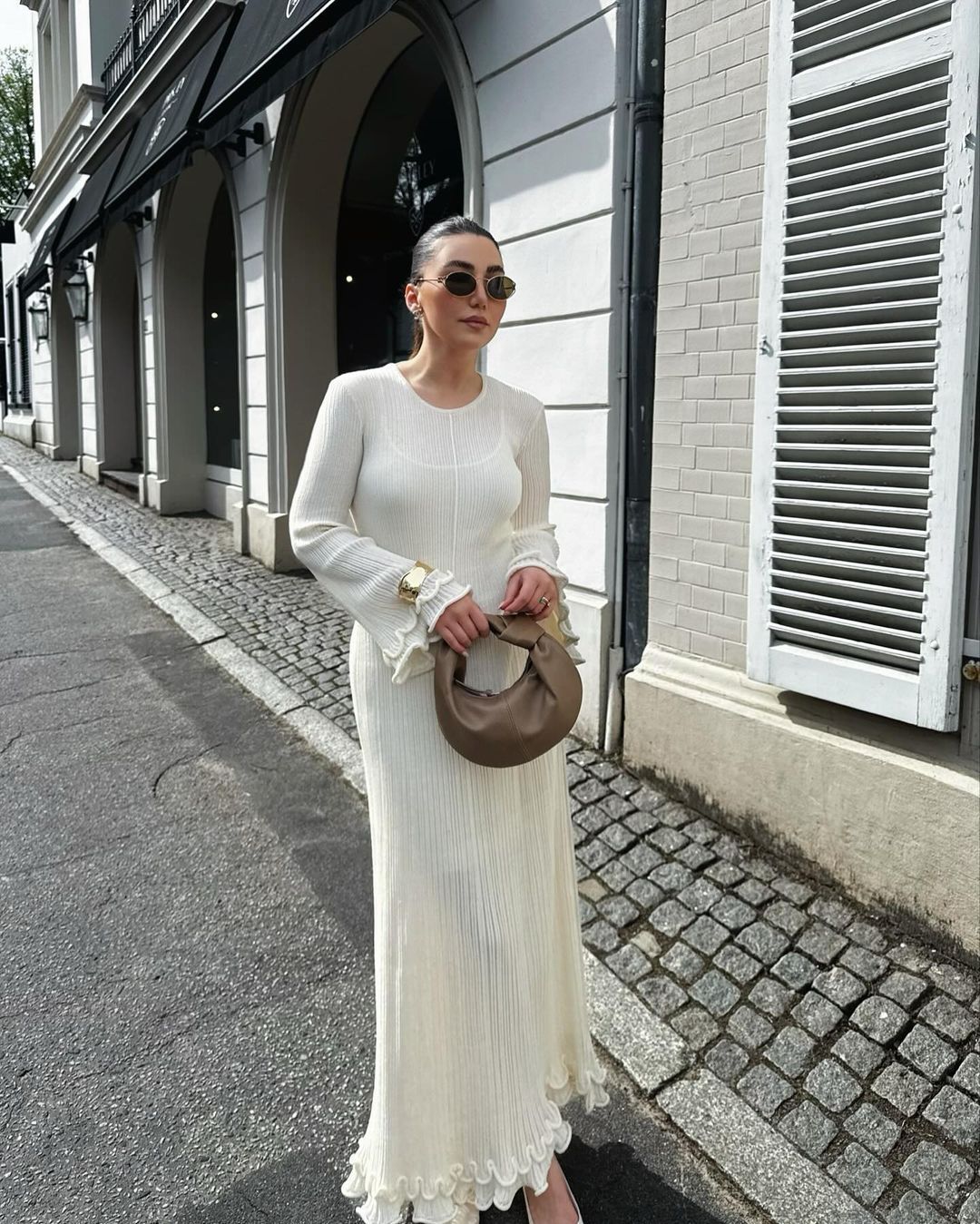 Women's Solid Color Round Neck Long Sleeve Slim Fit Stringy Dresses