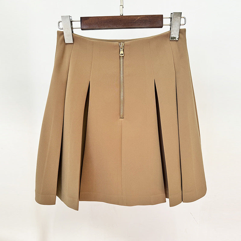 Fashion Large Metal Buckle Decorative Pleated Skirts