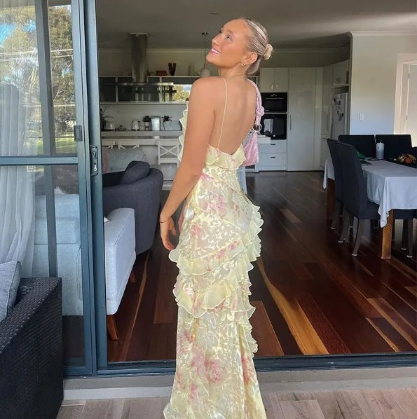 Women's Stock Rest Assured To Put On Dresses