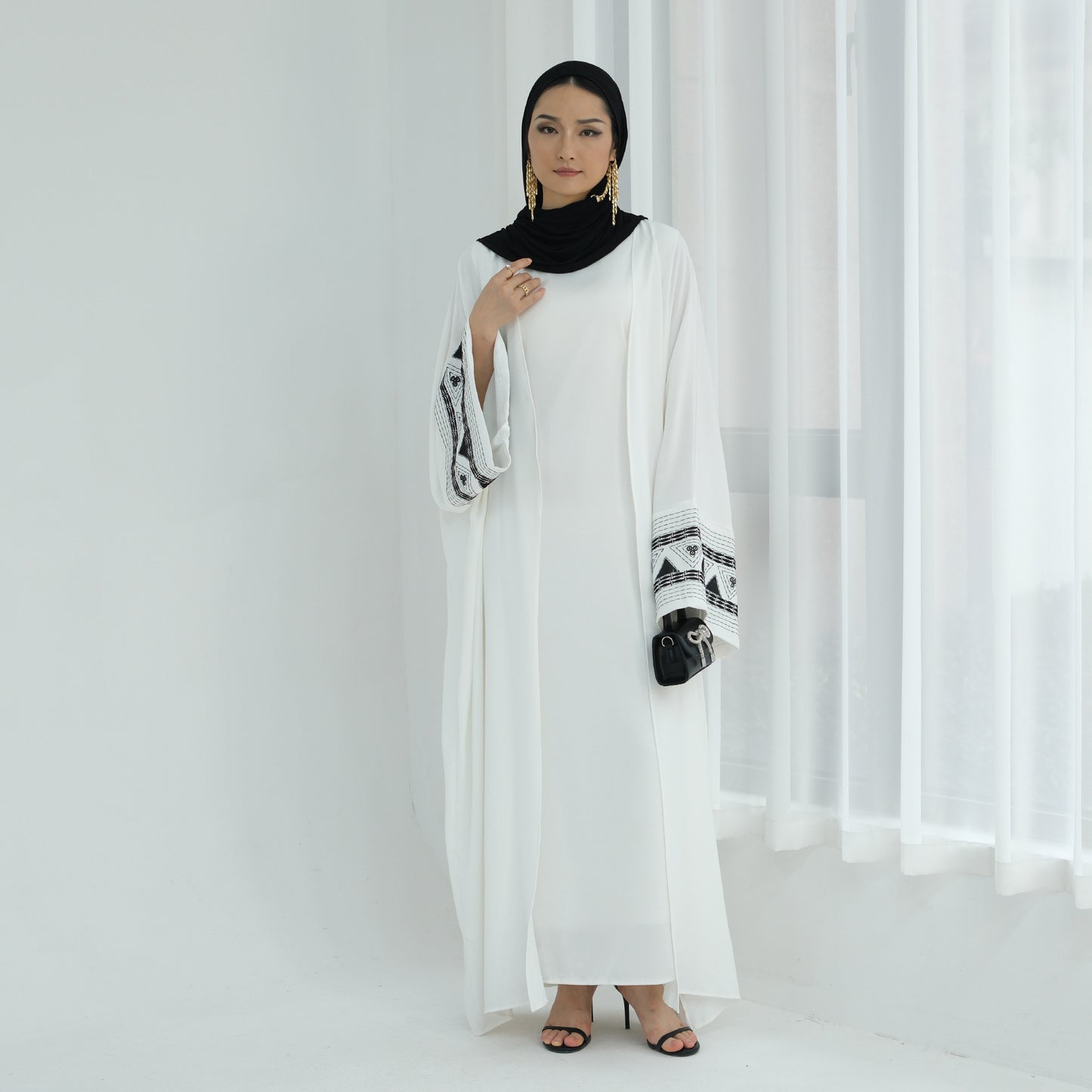 Turkish Exquisite Embroidered Robe Without Headscarf Dresses