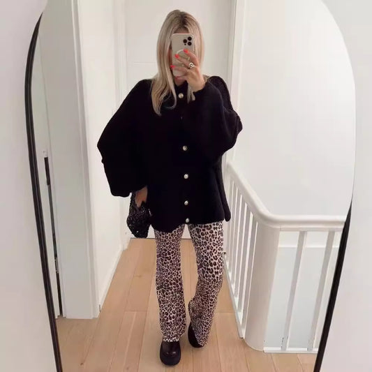 Women's Fastener Decoration Batwing Sleeve Metal Stand Knitwear