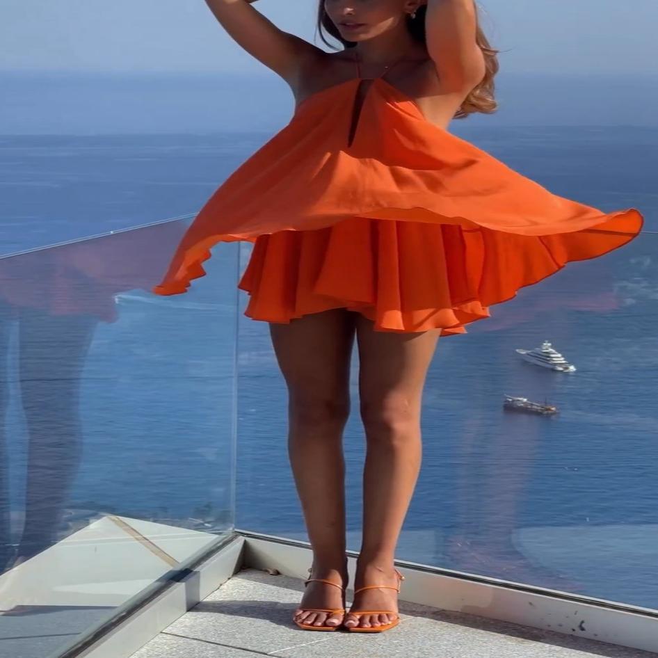 Sexy Deep Backless Strap Type Loose Dresses