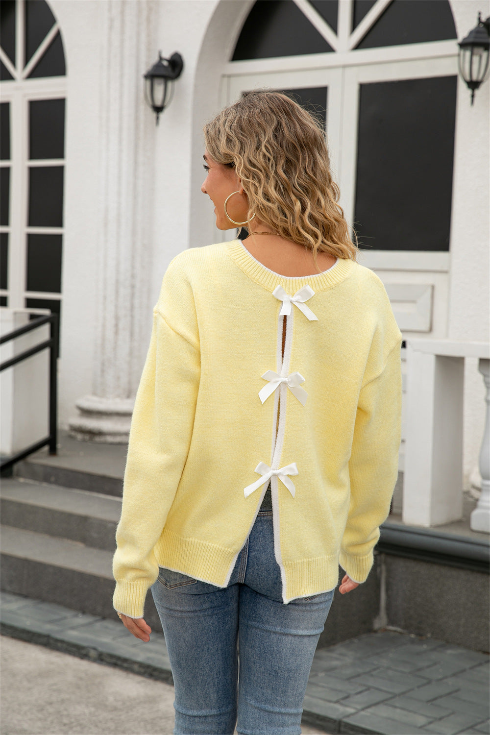 Women's Back Bow Tie Sexy Backless Knitted Sweater