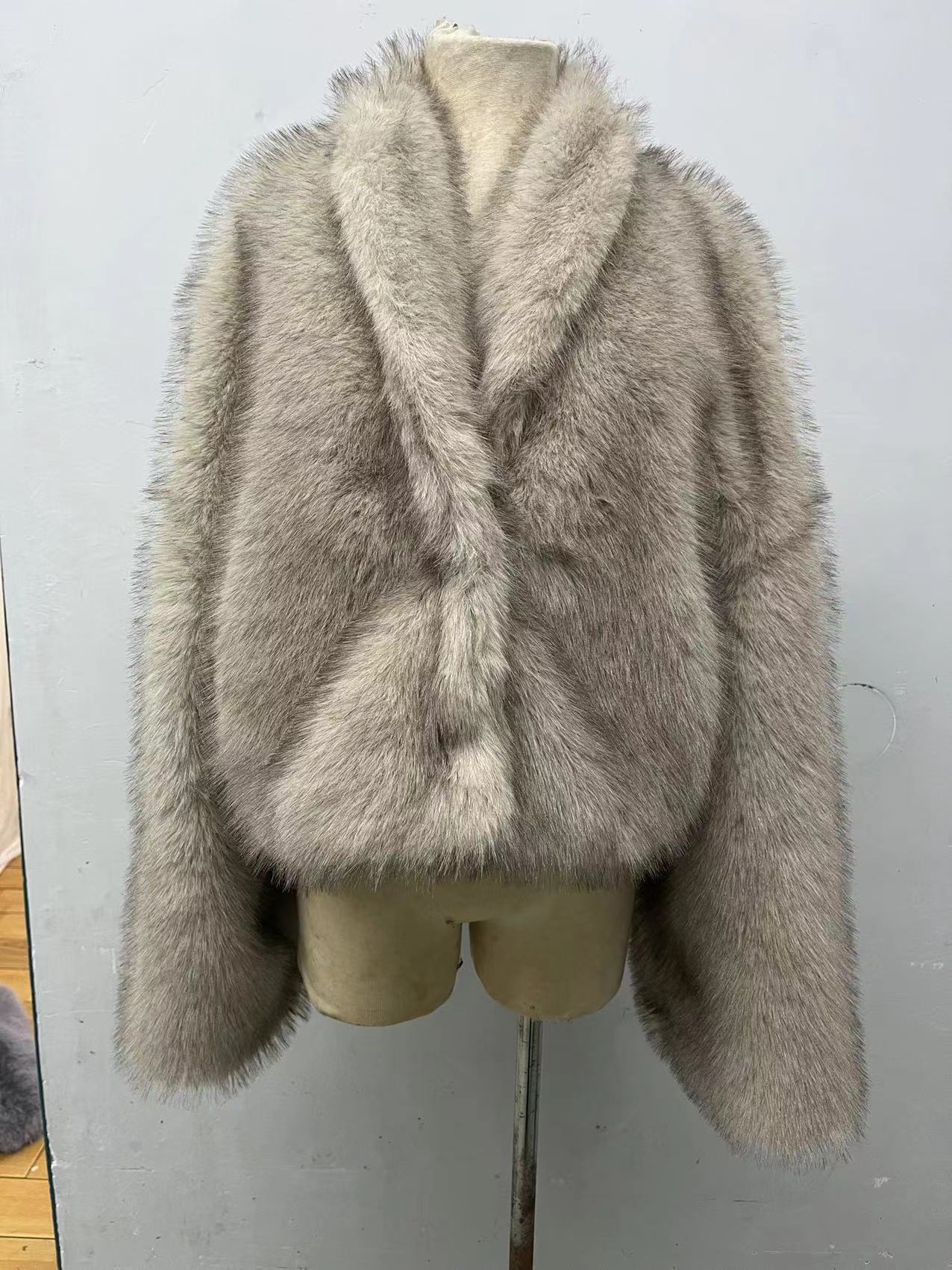 Women's Innovative Stylish Fur Niche Furry Coats
