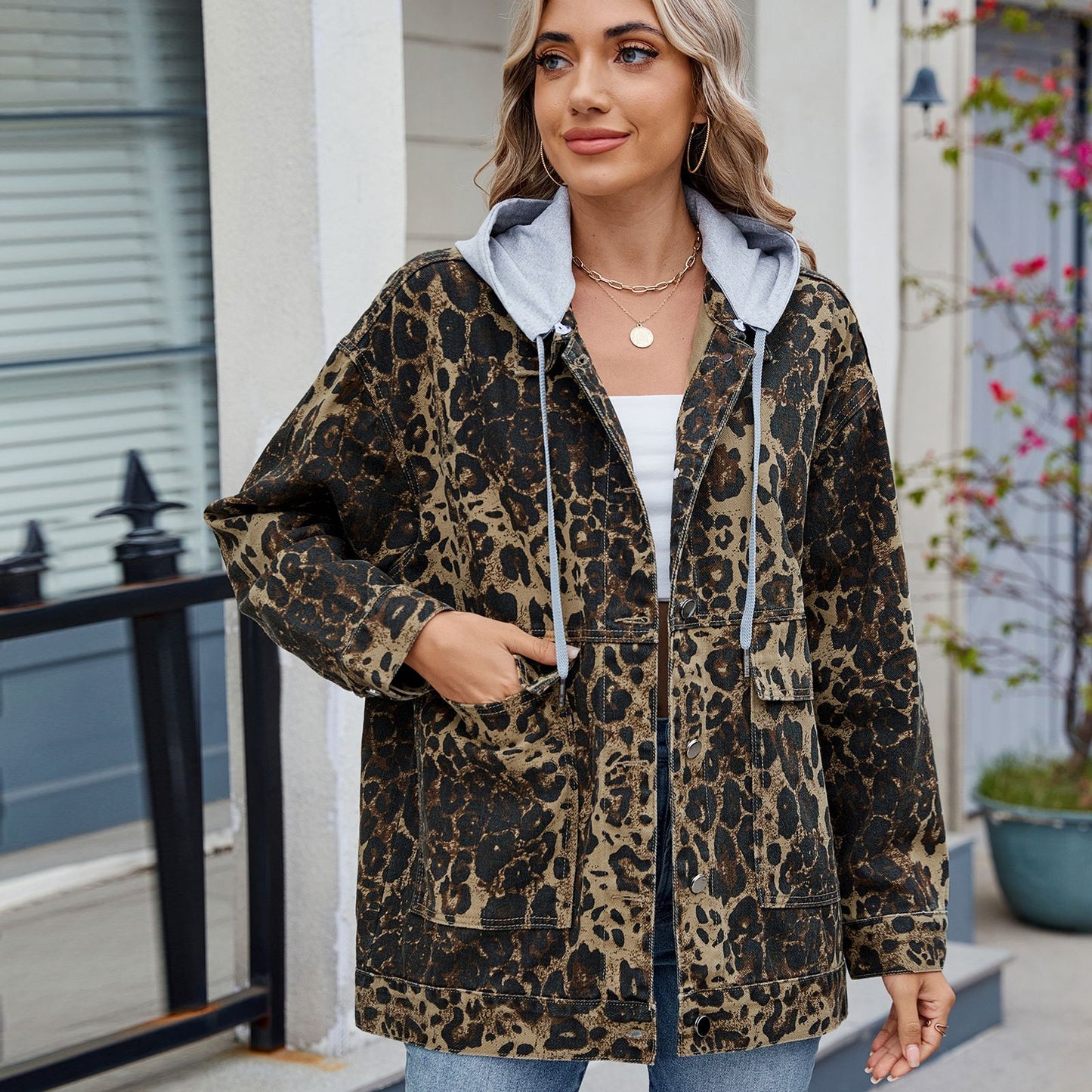 Women's Slimming Retro Classic Loose Denim Casual Jackets