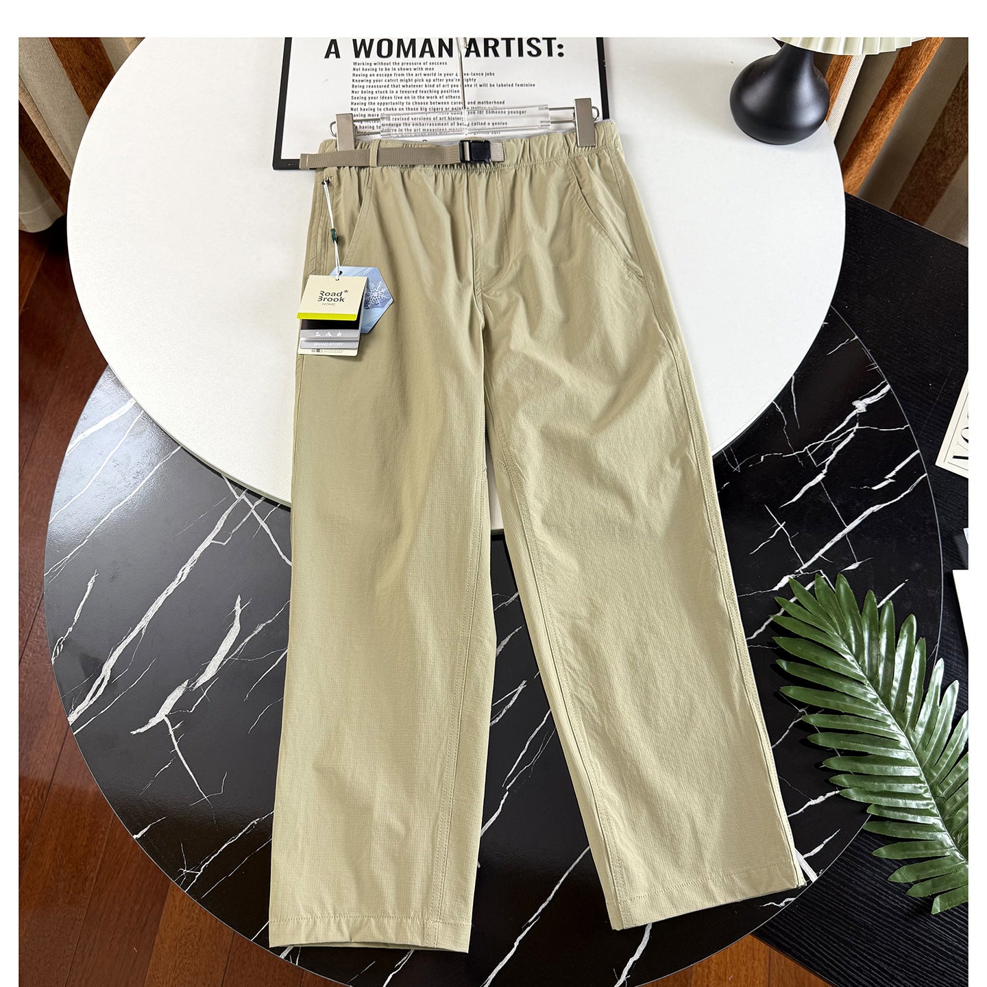 Women's Outdoor Lightweight Breathable Elastic Waist Waterproof Cropped Pants