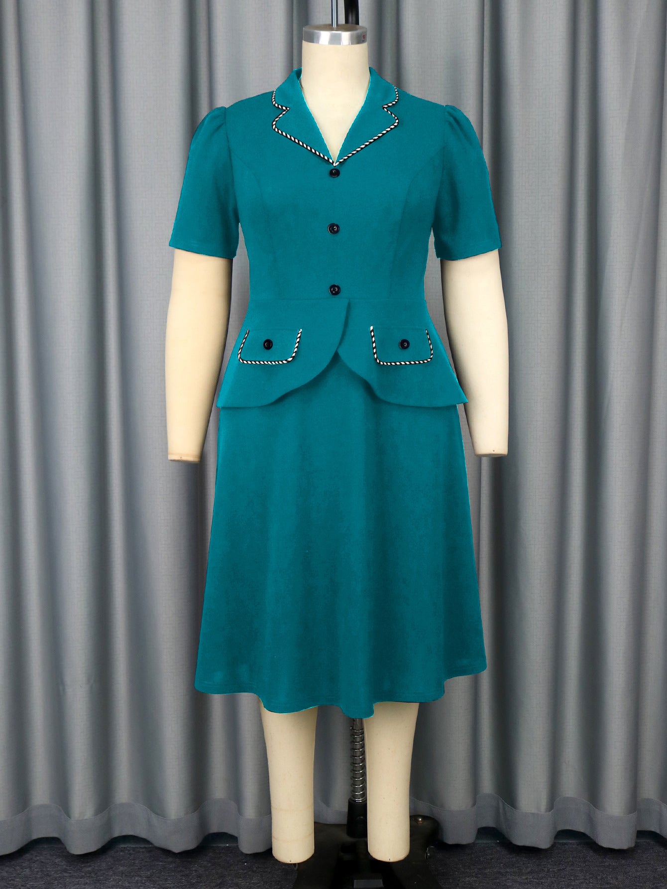 Women's Large Retro Mom Dress Lapel Ruffled Dresses