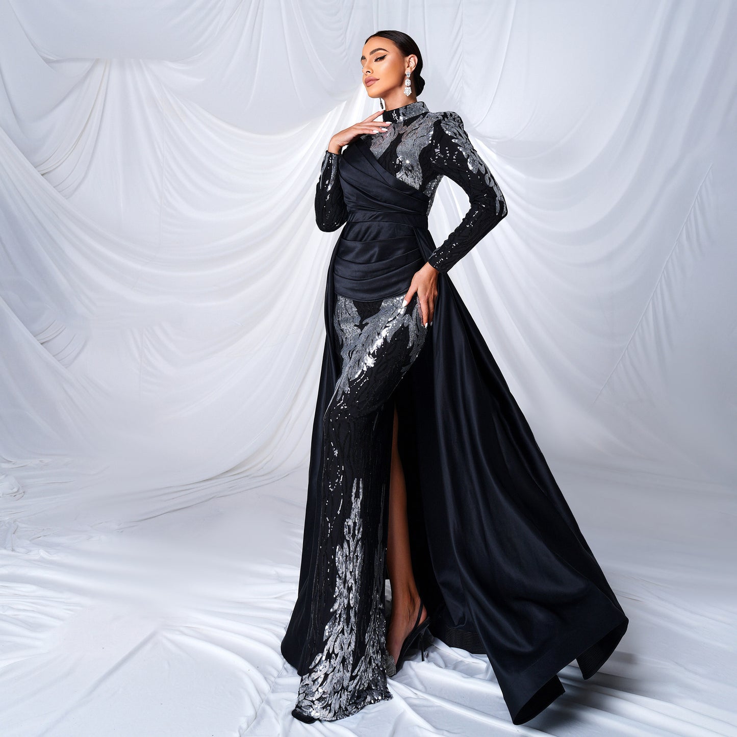 Women's Sleeve Temperament Crew Neck Sequined Banquet Fishtail Dresses