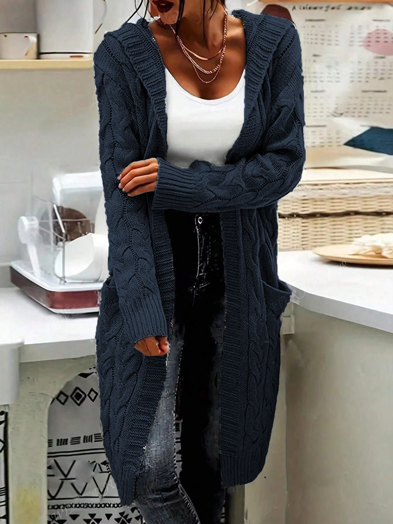 Women's Stylish Charming Hooded Pocket Twist Knitwear
