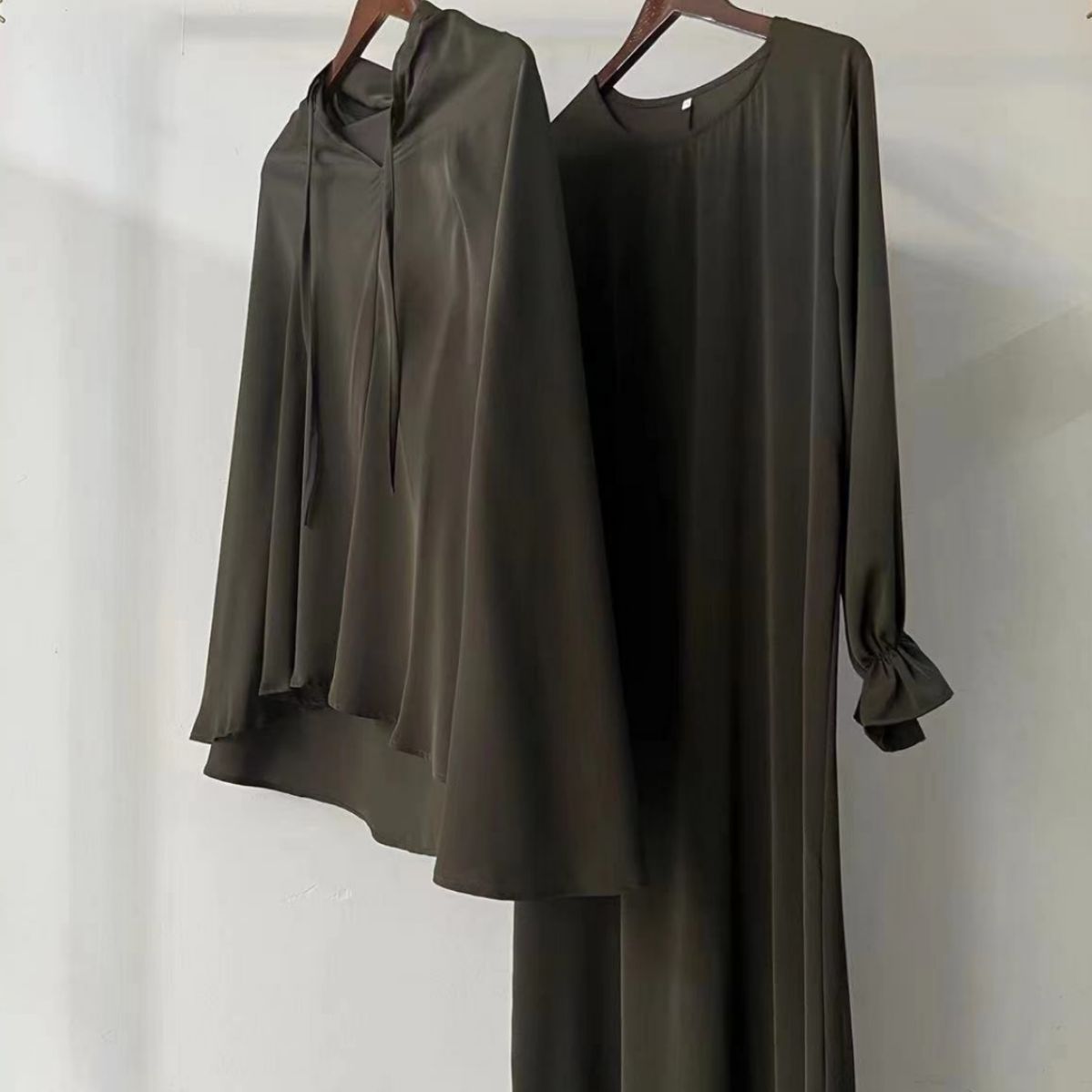 Autumn Pure Color Elegant Two-piece Malay Dresses