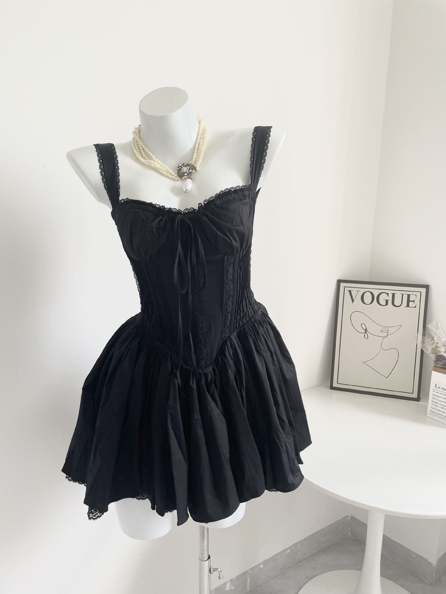 Aurore Fishbone Cinched Waist Suspender Pure Dresses