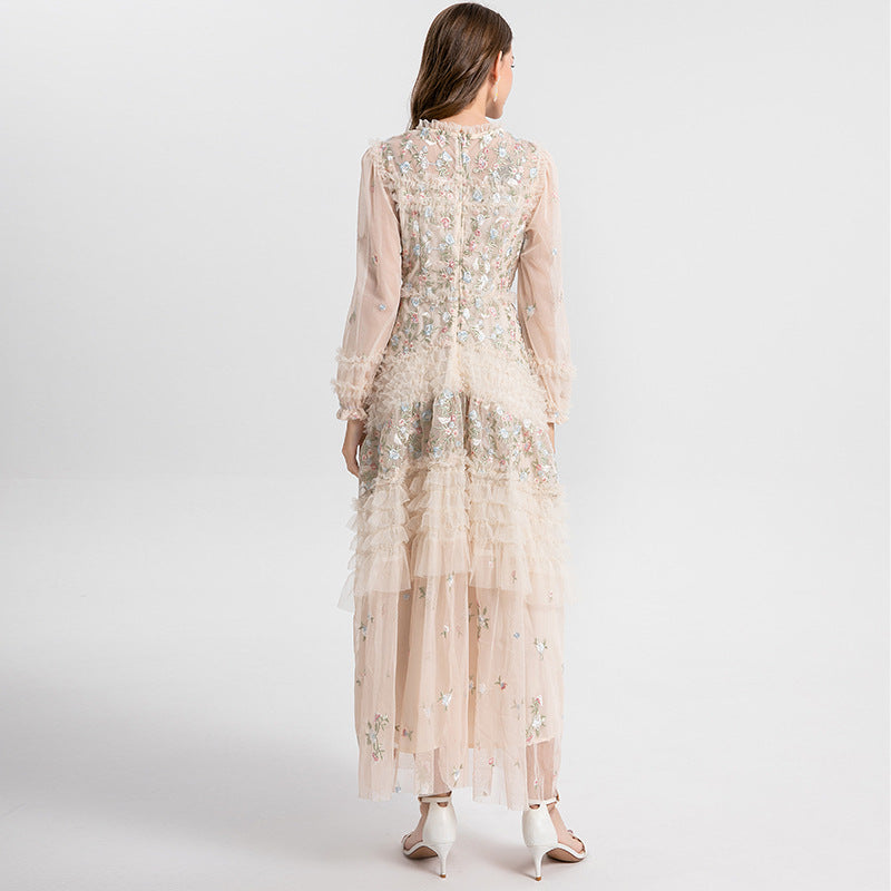 Women's Luxury Banquet Dress Mesh Embroidered Fungus Dresses