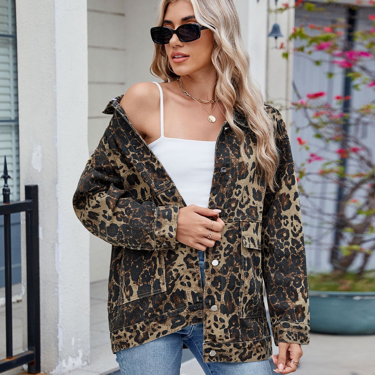 Women's Slimming Retro Classic Loose Denim Casual Jackets