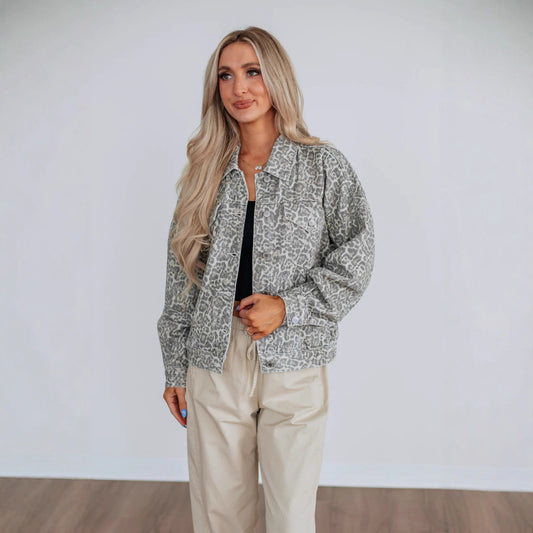 Women's Fashionable Loose Washed-out Printed Denim For Jackets