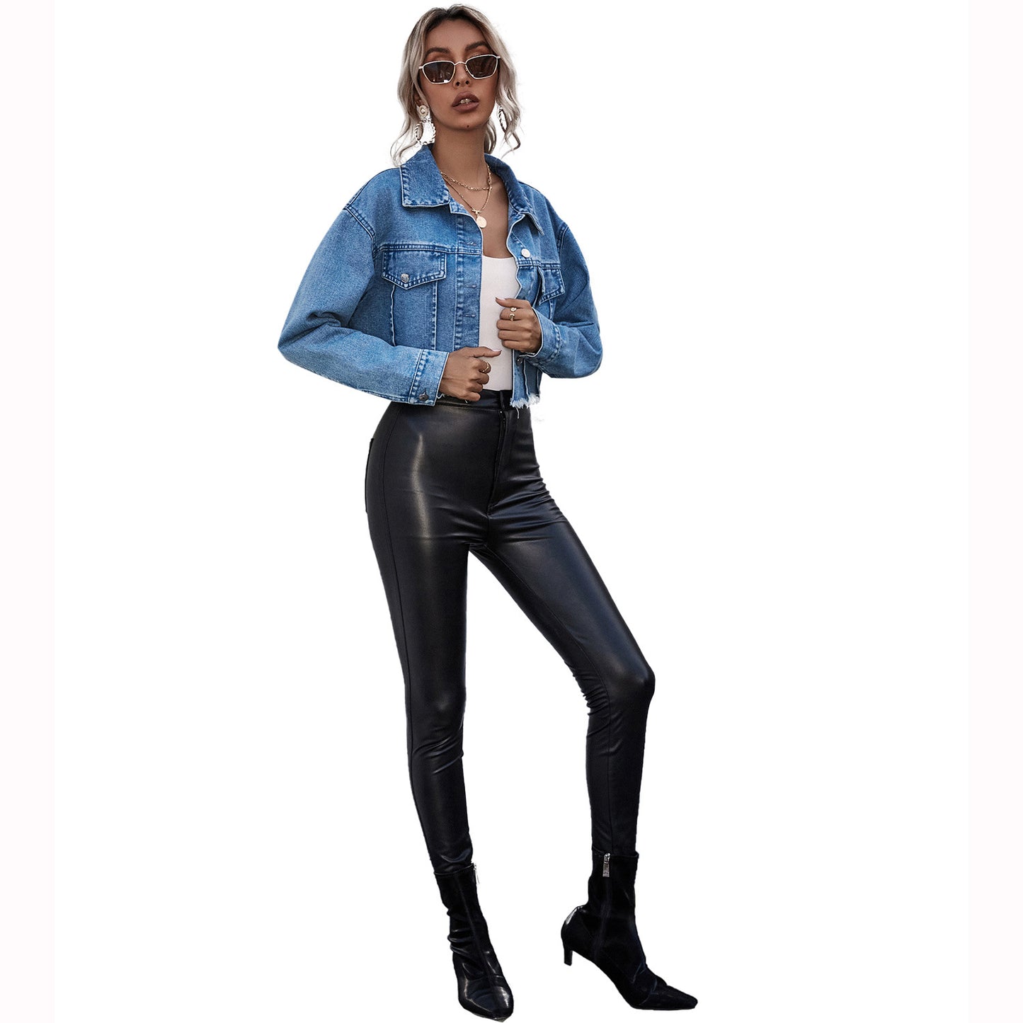 Women's Attractive Popular Fashion Loose Denim Shorts