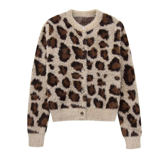 Women's Winter Round Neck Animal Pattern Jacquard Knitwear