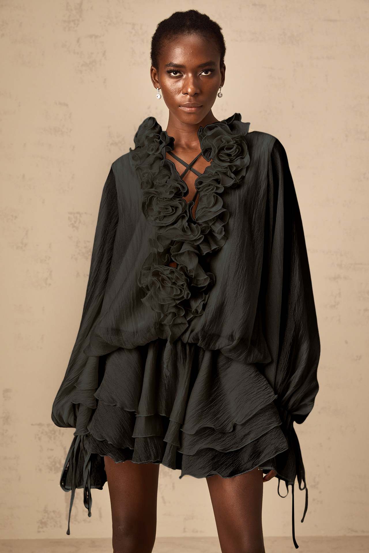 High-grade Three-dimensional Flower Strap Lantern Sleeve Ruffled Dresses