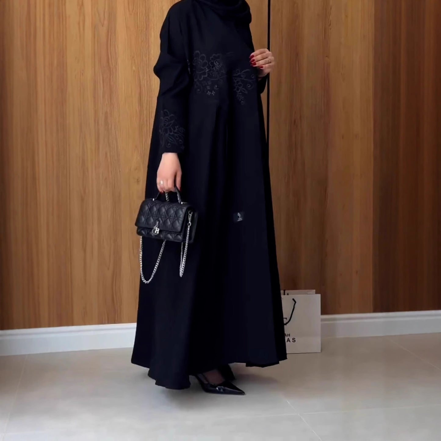 Designer Model Graceful Embroidery Fashion Mid-length Coats