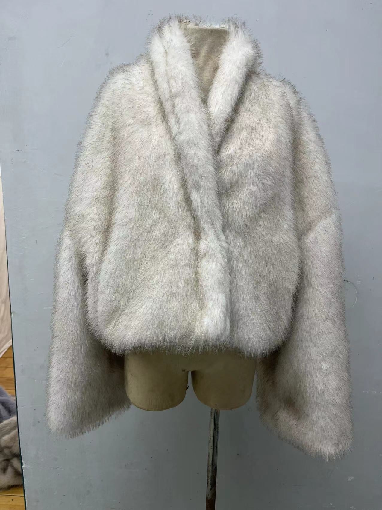 Women's Innovative Stylish Fur Niche Furry Coats
