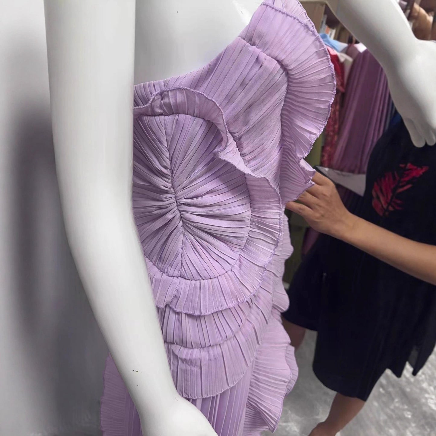 Women's Dress Ruffled Pleated Design Slimming Midi Dresses