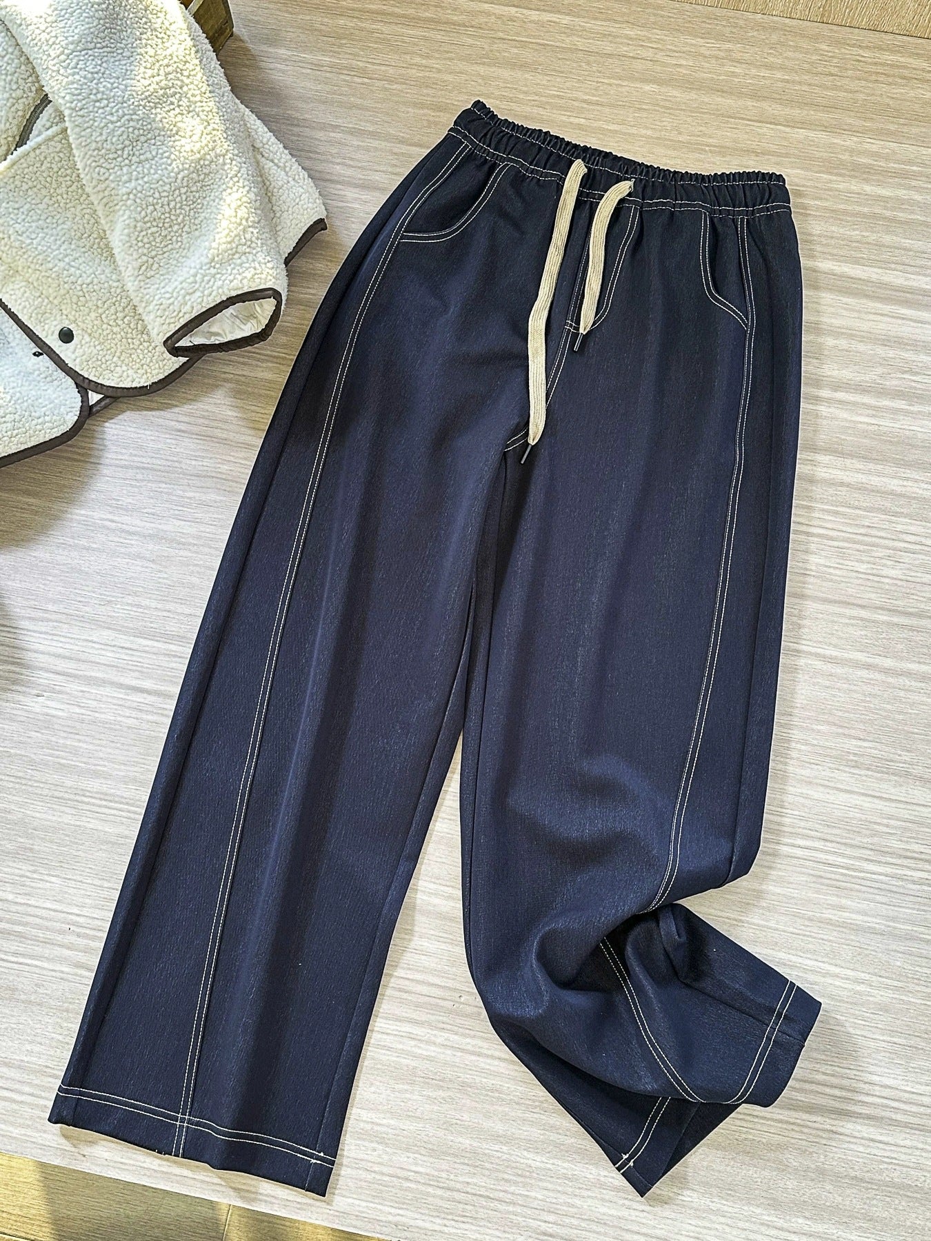 Women's Three-dimensional Cutting Machete Banana Wide Leg Jeans