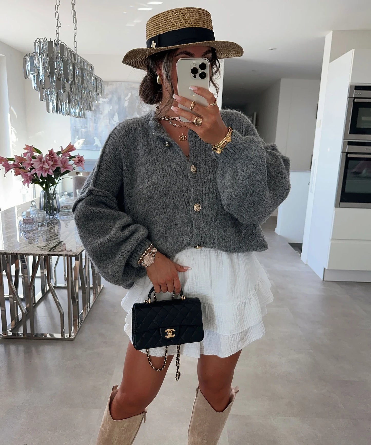 Women's Retro Gold Button Solid Color Knitted Sweaters