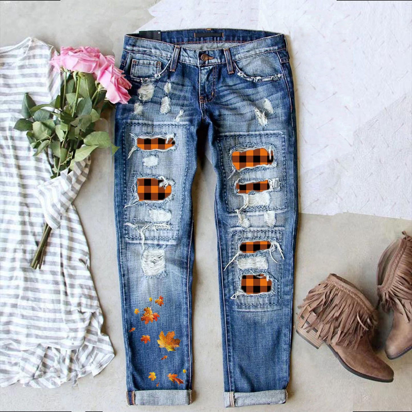 Women's Independent Ripped Print Casual Mid Waist Jeans