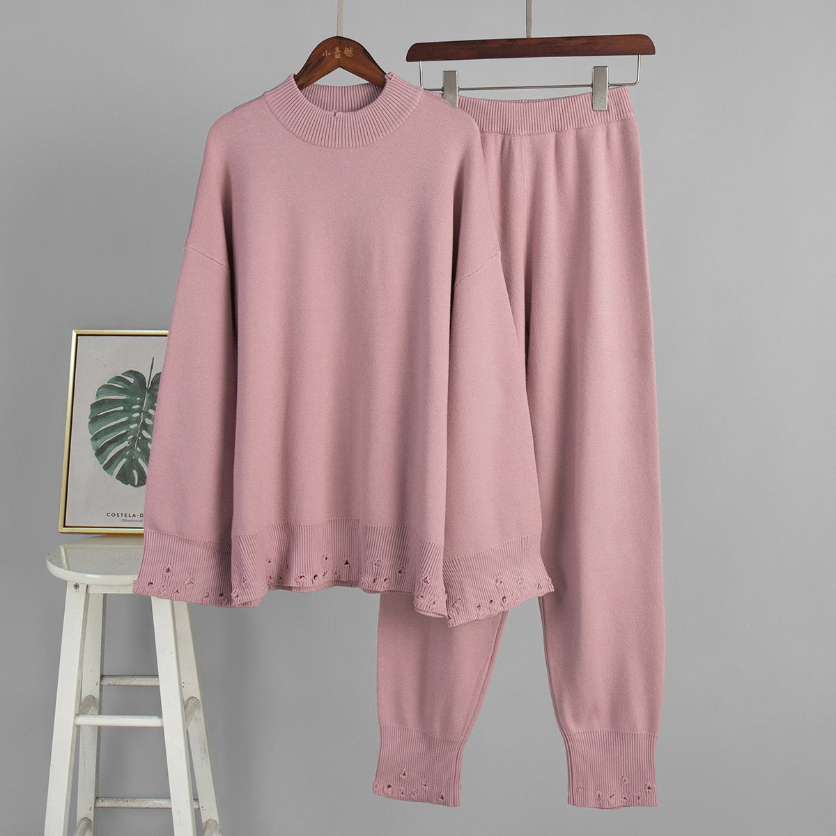 Ripped Female Knitted Ankle Tight Round Suits