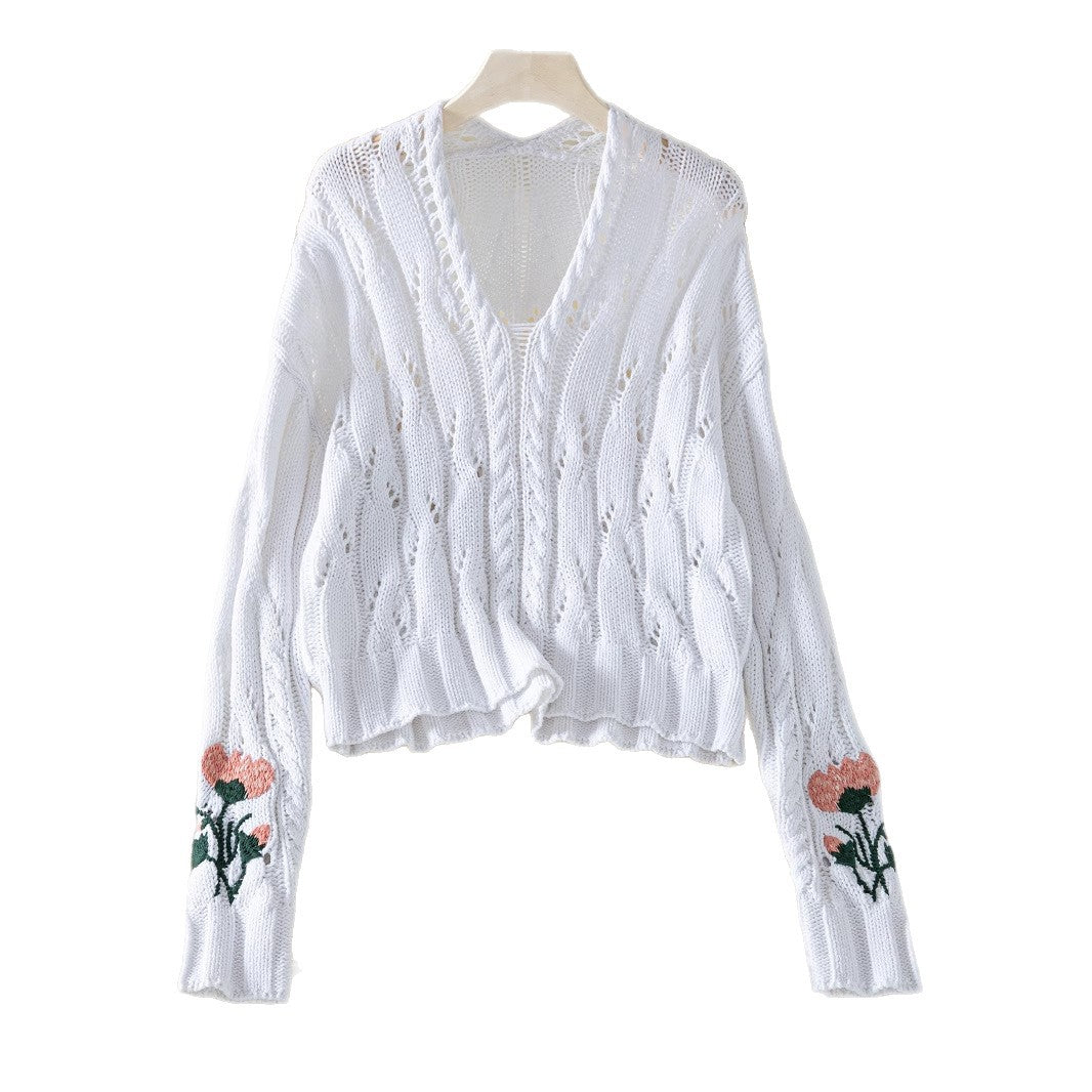 Trendy Embroidery Flower Idle Style Long-sleeved Sweaters