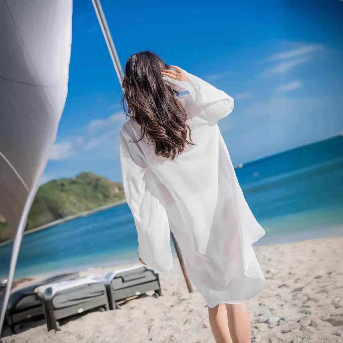 Women's Thin Seaside Vacation Mid-length Protective Clothes Blouses