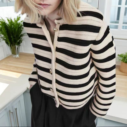 Autumn Elegant Buckle Striped Classic Style Knitwear