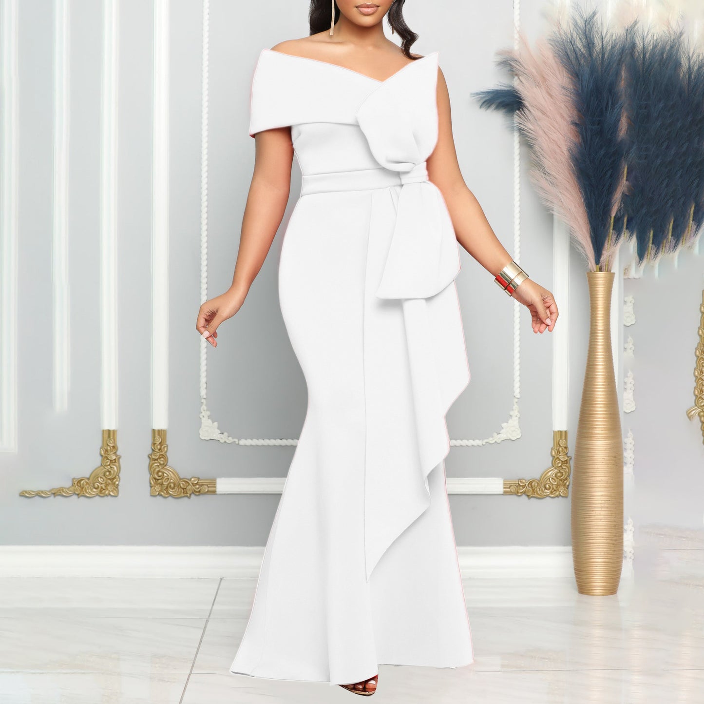 Women's Fashion Tube Diagonal Collar Sexy Dress Dresses