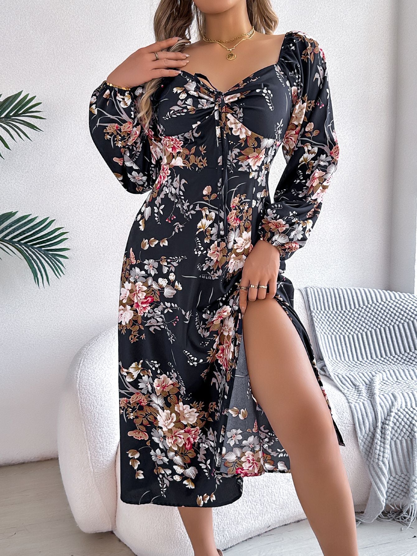 Women's Sexy Lacing Knotted Flower Long Sleeve Dress