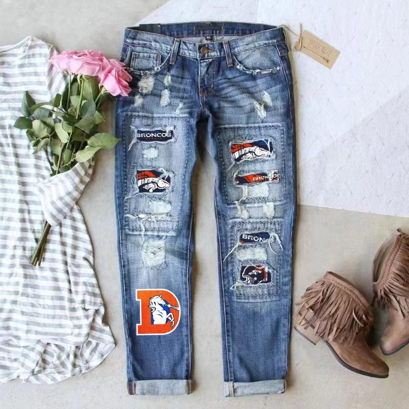 Women's Innovative Fashion Printing Hole Straight Jeans