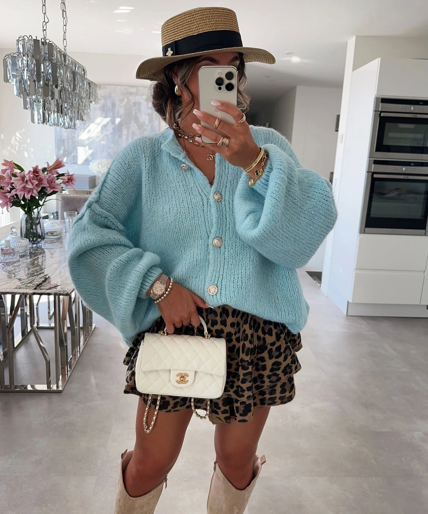 Women's Retro Gold Button Solid Color Knitted Sweaters