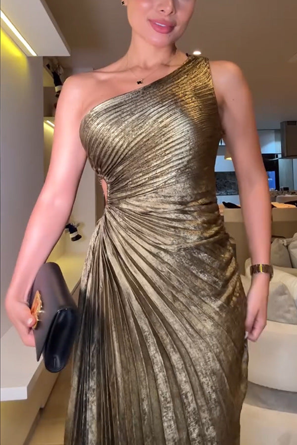 Women's Sexy Pleated Sloping Shoulder Dress Sleeveless Dresses