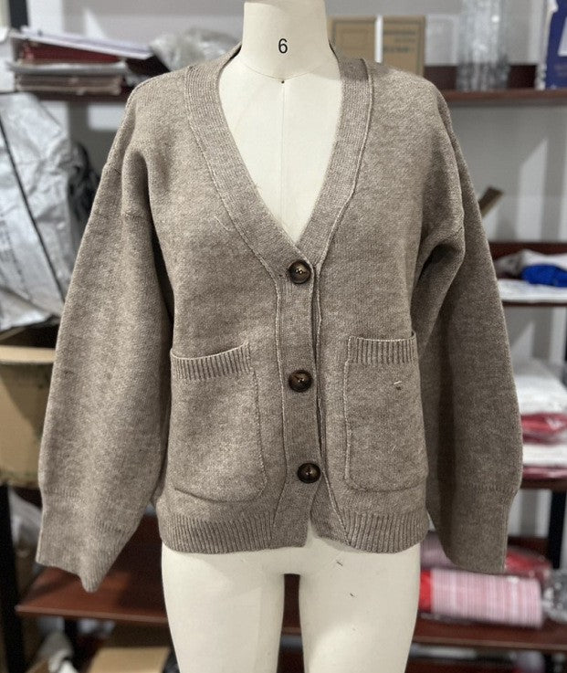 Solid Color Single-breasted Lazy Comfortable Warm Waist Knitwear
