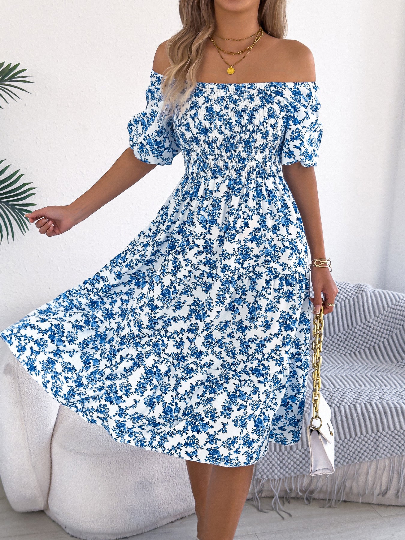 Women's Sweet Floral Sleeve Smocking Slim Fit Dress