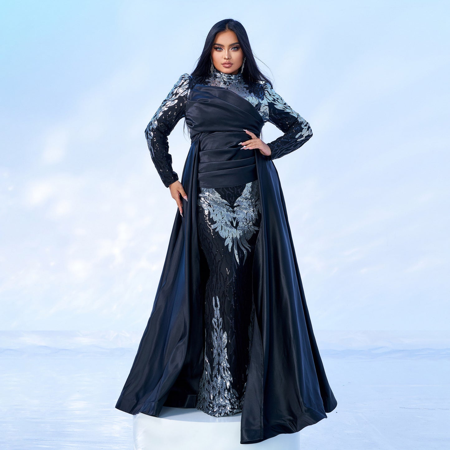 Women's Sleeve Temperament Crew Neck Sequined Banquet Fishtail Dresses