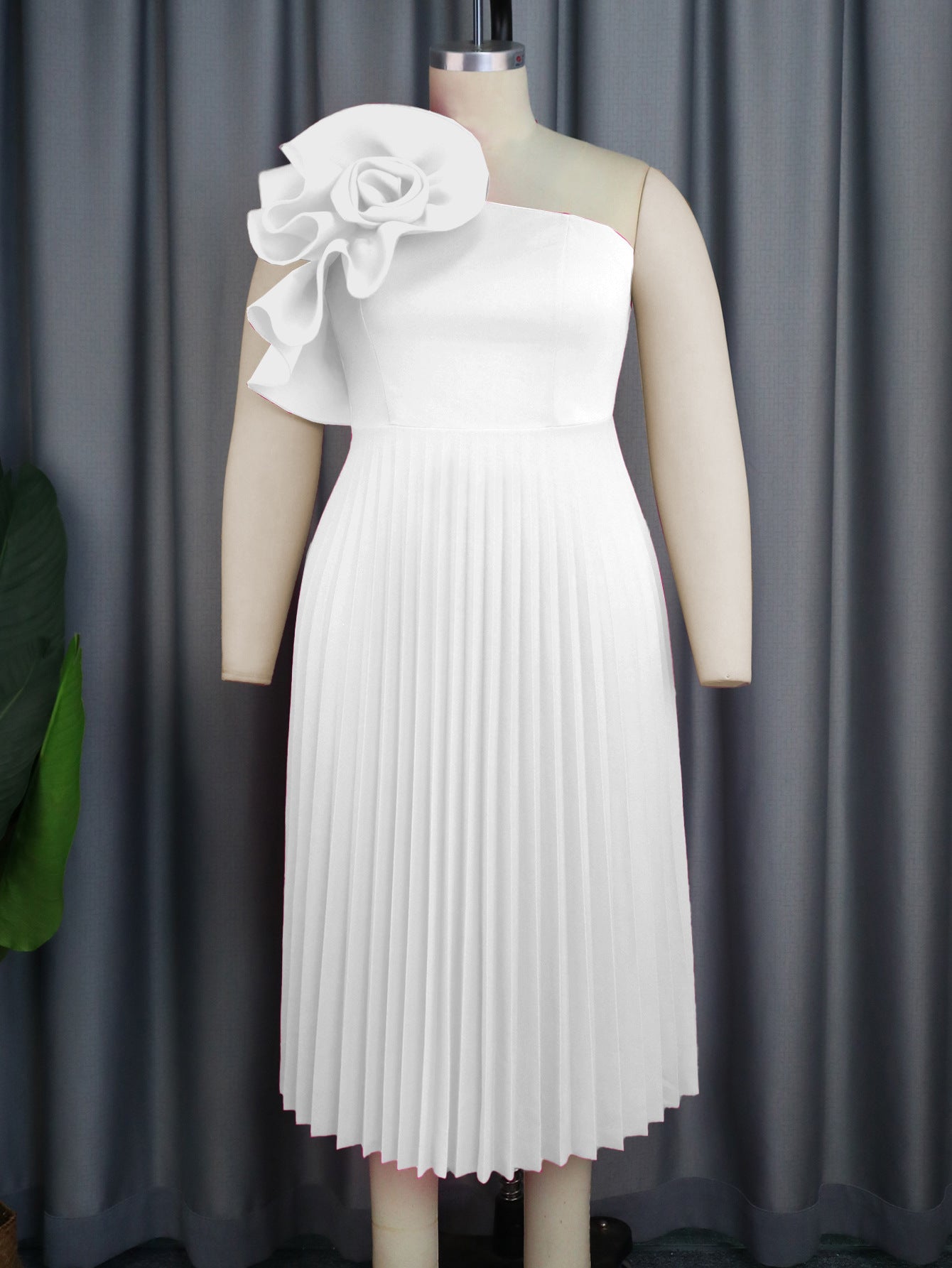 Fashion Three-dimensional Flower Dress Sexy Diagonal Dresses