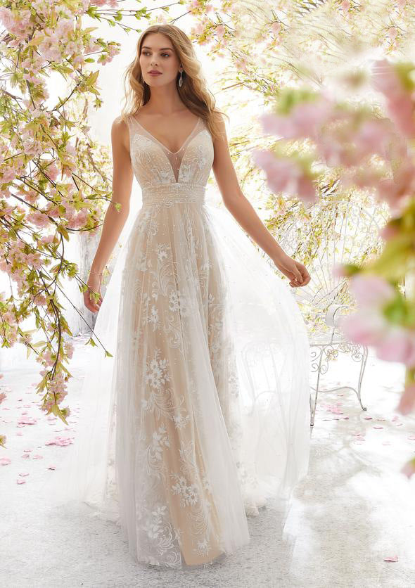 Attractive Dress Sexy Fashion Sleeveless Lace Wedding Dresses
