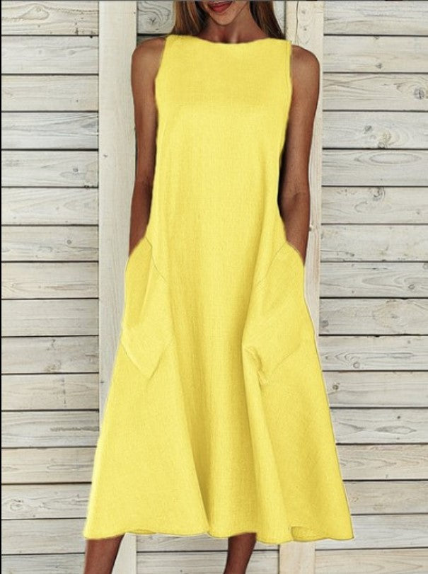Attractive Round Neck Sleeveless Double Pocket Dress